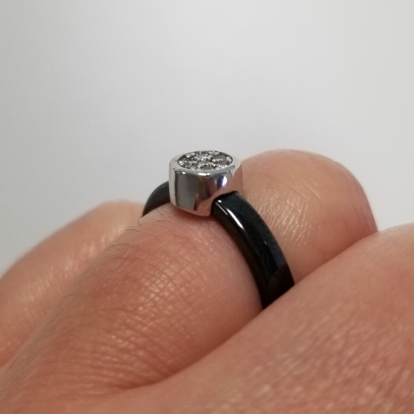 Black Ceramic Pave Solitaire - Picture 8 of 8
